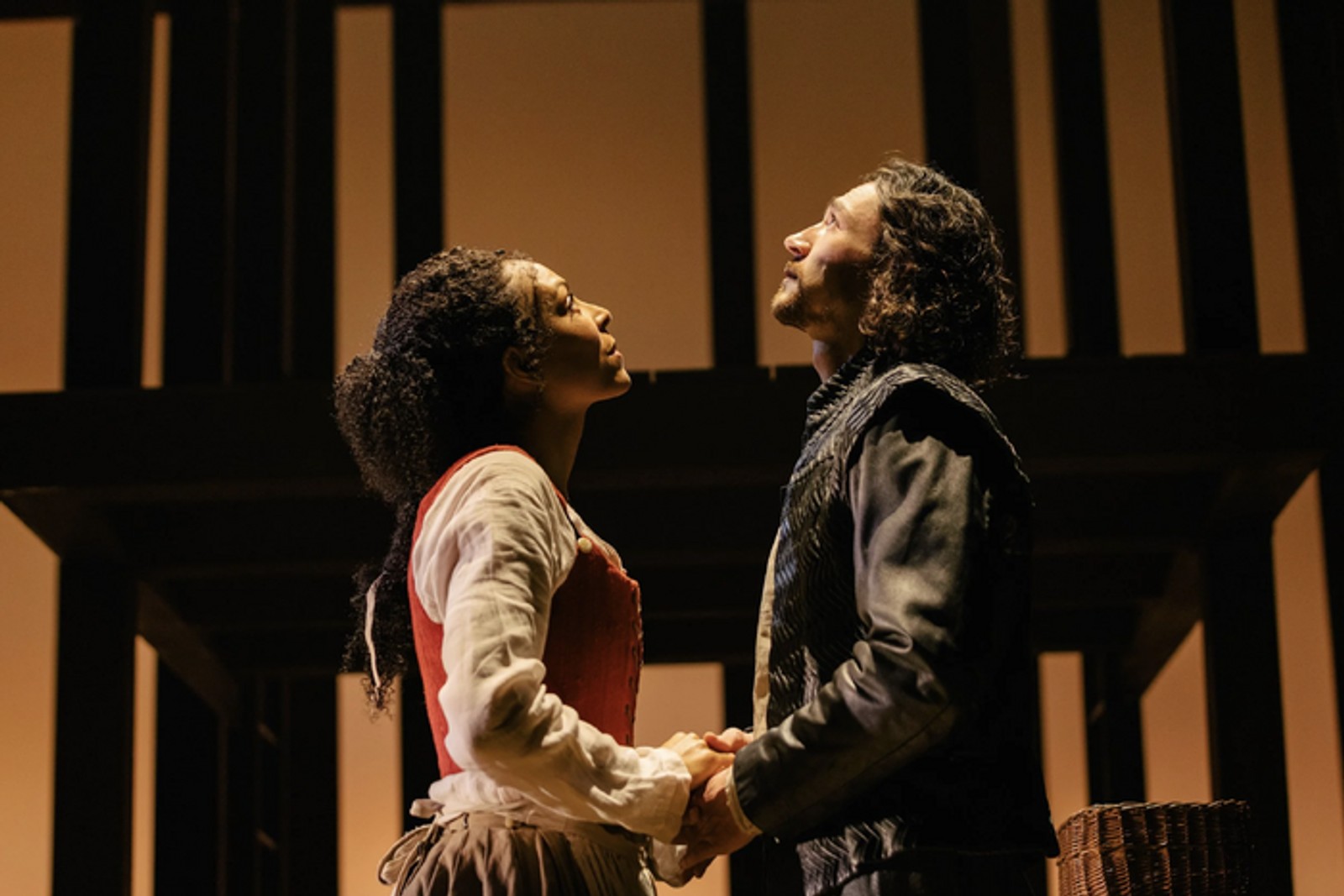 Photos: First Look at HAMNET at American Conservatory Theater — photo 3 of 8